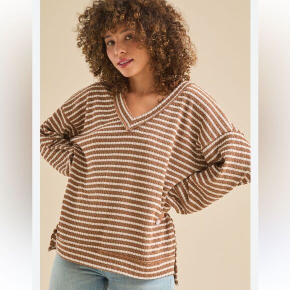 Altar'd State Tops - ALTAR’D STATE XS White Tan Soft Striped Kameron Urban Ribbed V-Neck Tunic Top